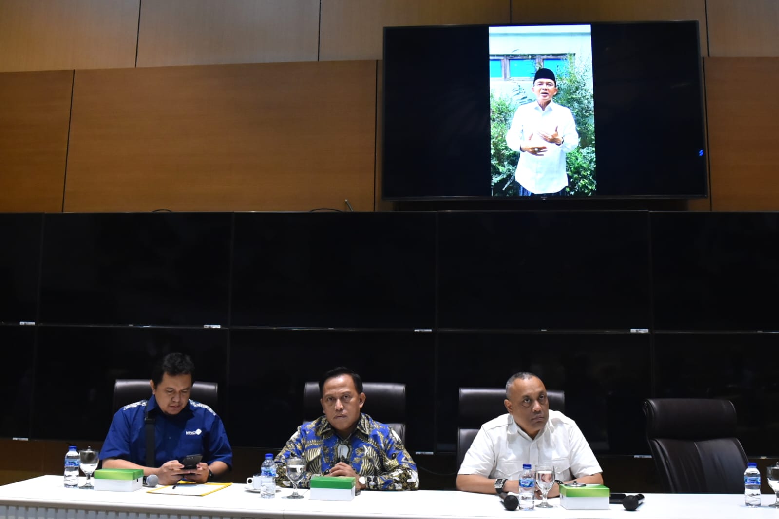 Maman Imanul Haq Minta Calon Jemaah Haji Gunakan Visa Resmi