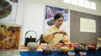 Mencicipi lezatnya teh China dalam pameran teh di Sri Lanka