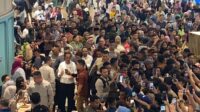 Presiden Jokowi kunjungi Mall The Park Kendari disambut ribuan warga