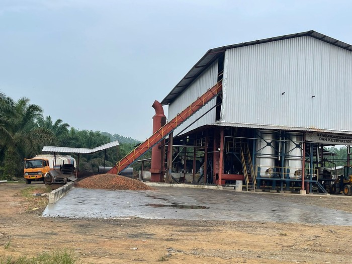 KPK sita pabrik kelapa sawit Bupati Labuhanbatu Erik