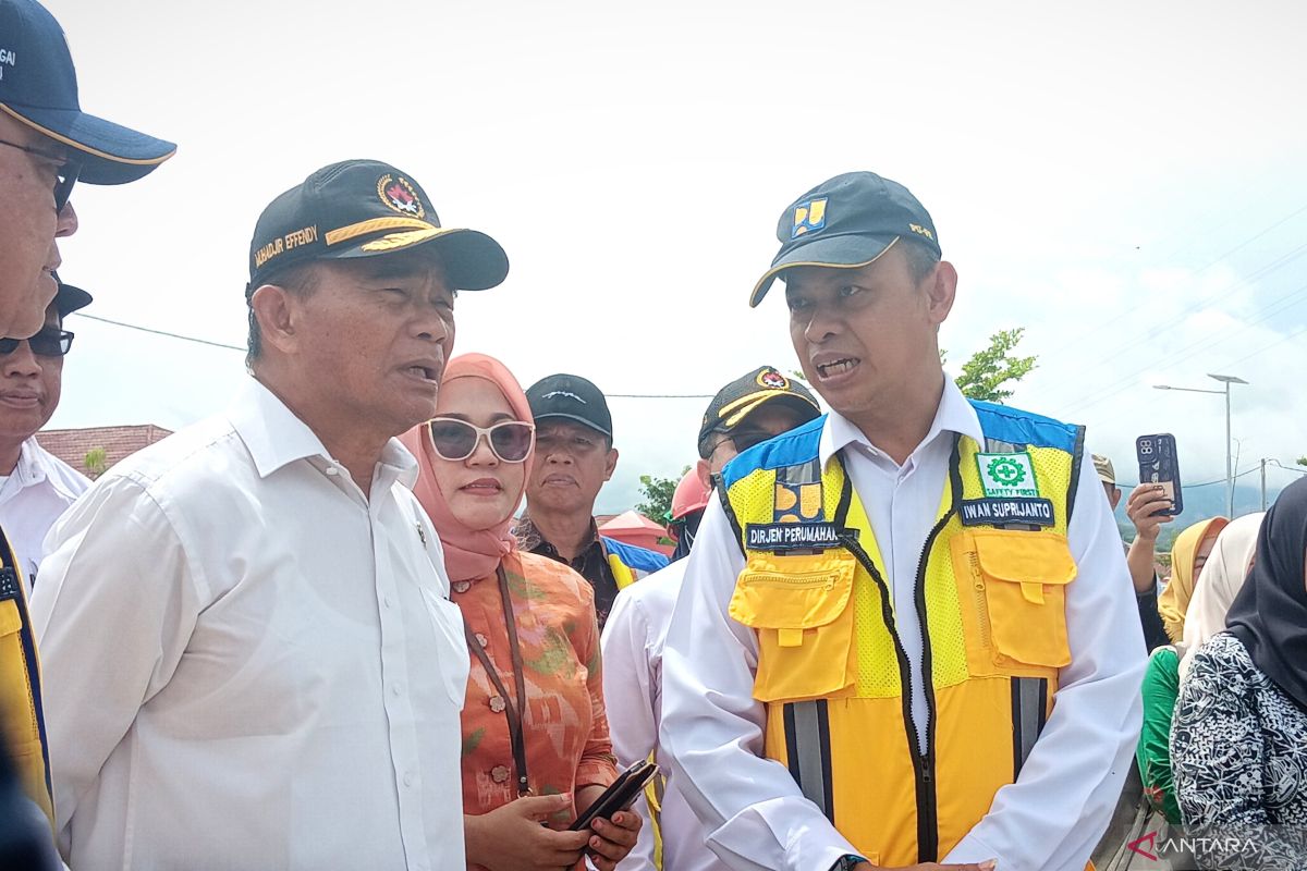 Menko: Huntap warga terdampak likuefaksi Sulteng harus selesai 2024