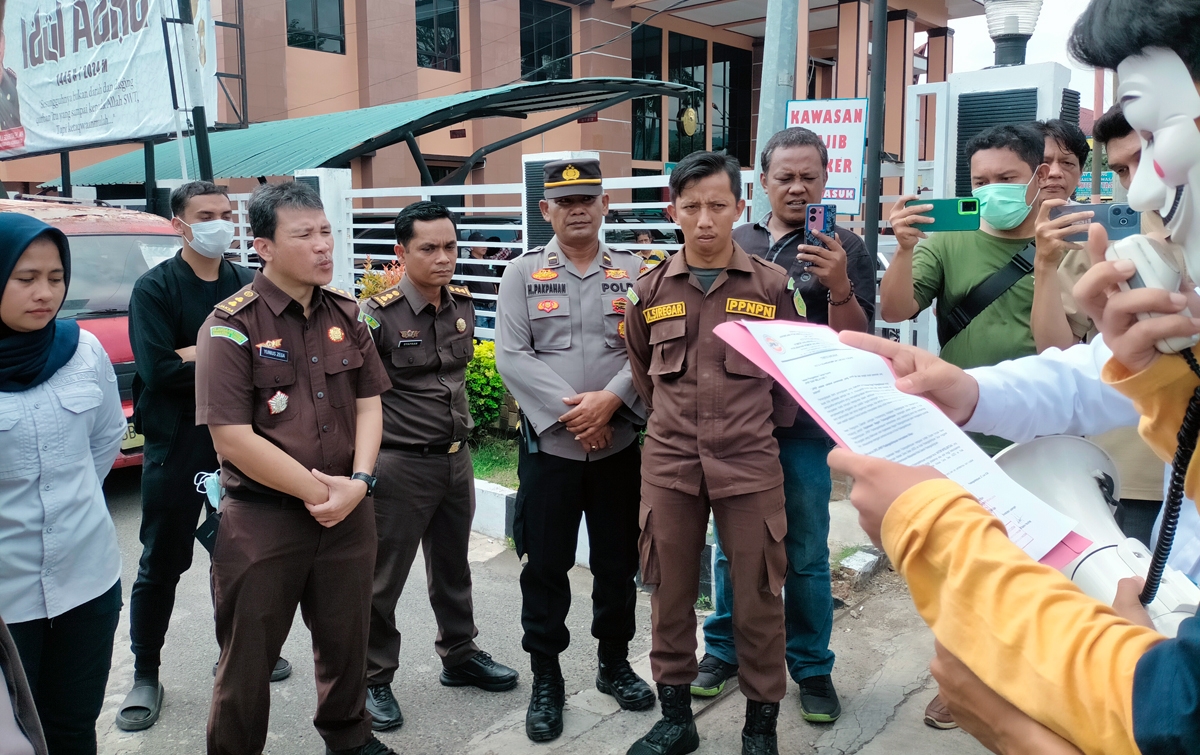 PJ Walikota Padangsidimpuan dan Kejaksaan Diminta Tegas Soal Kasus Dana Desa