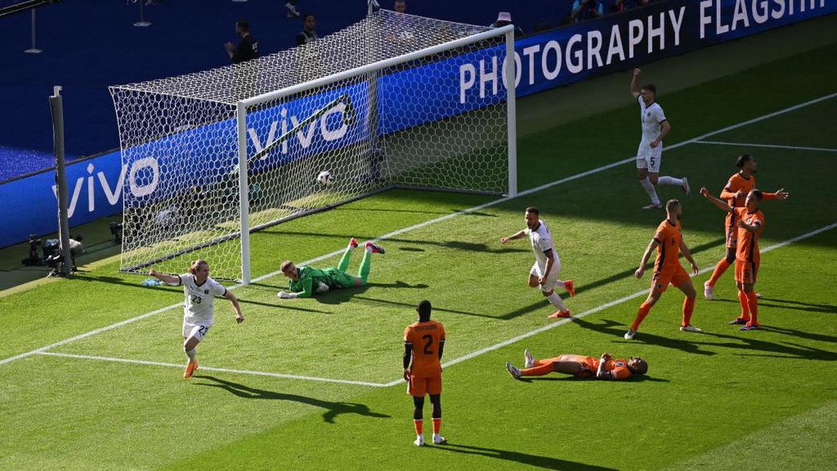 Austria lolos 16 besar sebagai juara Grup D usai kalahkan Belanda 3-2