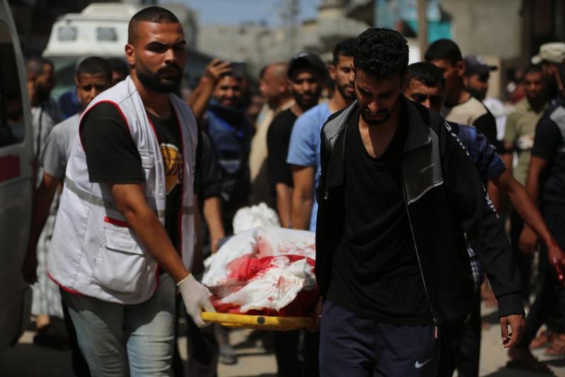 Sedikitnya 210 warga Palestina tewas akibat serangan udara Israel