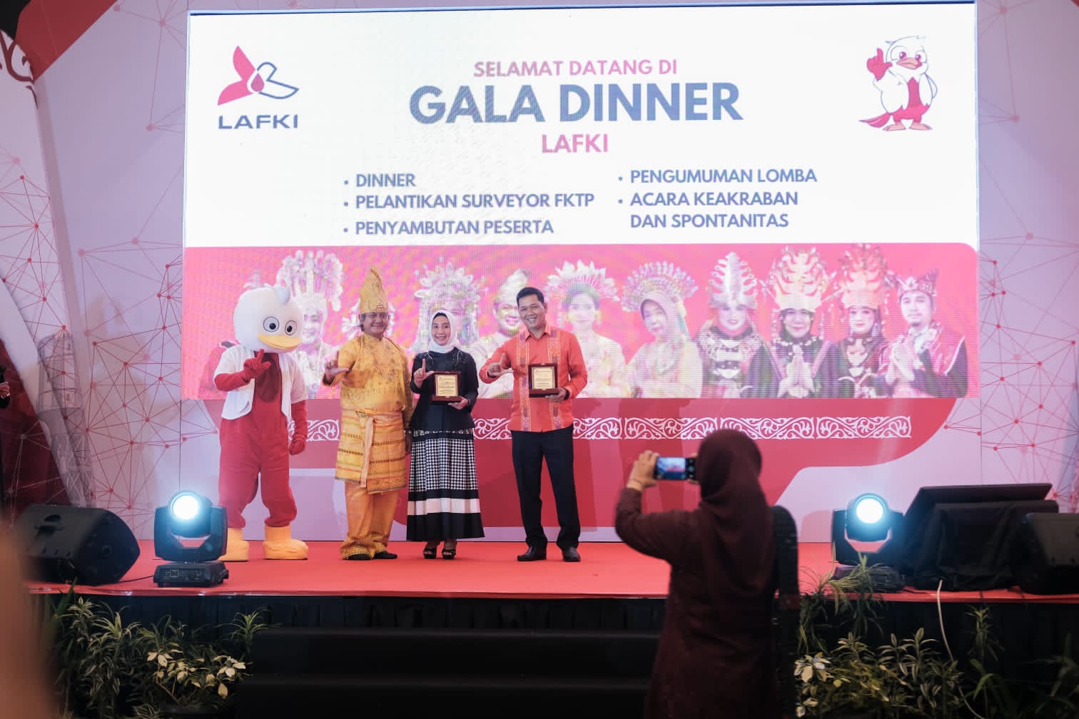 Dinas Kesehatan Paluta Dapat Penghargaan Dari LAFKI