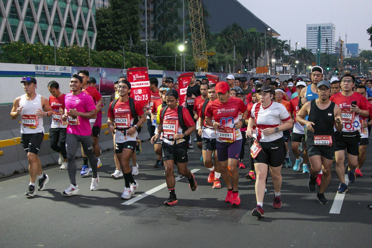 Bundaran HI Dibuka Lagi untuk Warga Olahraga Usai Pelari Maraton Melintas
