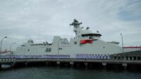 KRI REM KRI REM-331 latihan peperangan anti-kapal selam saat layar di Pasifik