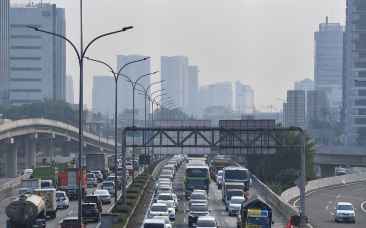 BMKG : Hari ini prakirakan mayoritas kota besar alami hujan sedang