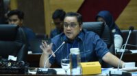 Wakil_Ketua_Komisi_X_DPR_RI_Dede_Yusuf_Macan_Effendi_saat_RDP_Panja_Biaya_Pendidikan_di_ruang_rapat_20240620162939 Panja Biaya Pendidikan Komisi X Terima Masukan dan Saran Dari Tiga Pakar Pendidikan