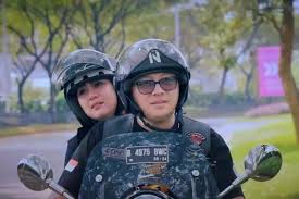 Desya gandeng Ison bawakan single "Menyesal" ciptaan Ryan Kyoto