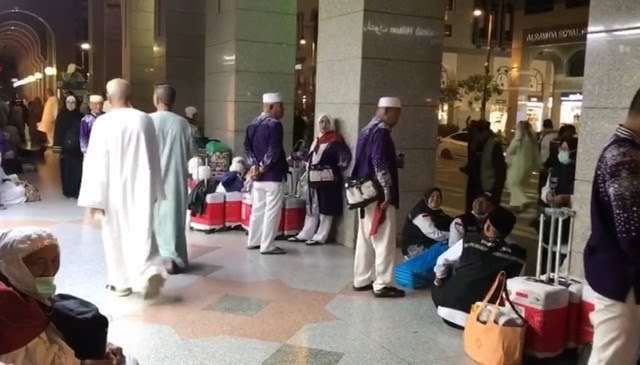 Ratusan Jemaah Alami 'Delay' hingga 12 Jam