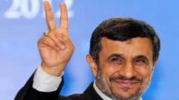 Ahmadinejad Resmi Daftarkan Diri Sebagai Capres Iran
