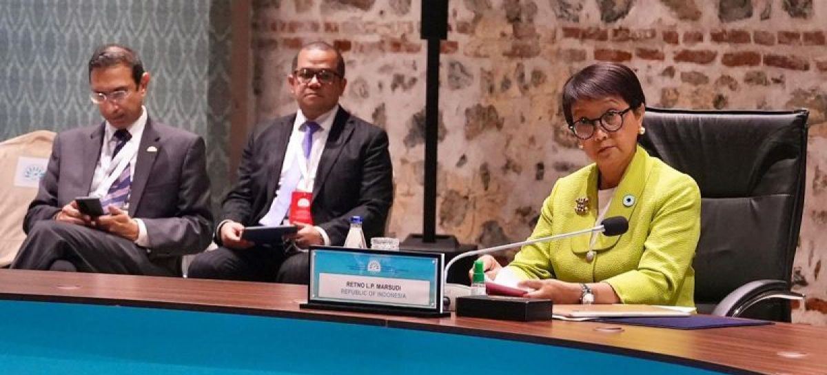 Menlu Retno: Negara anggota D-8 harus bersatu bantu Palestina