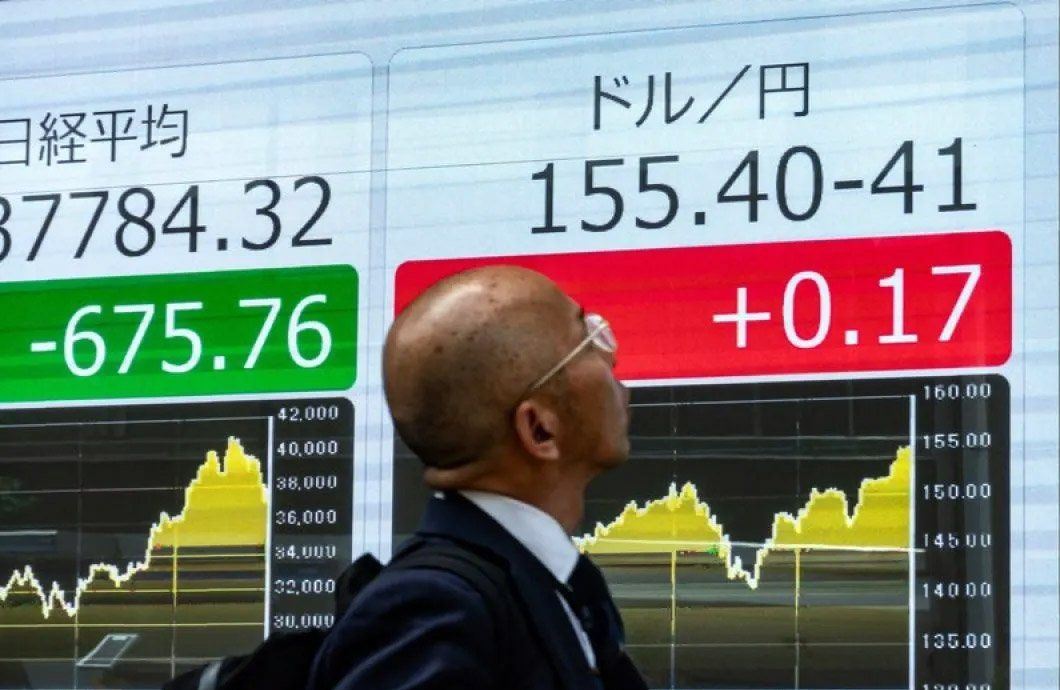 Yen Jepang jatuh lampaui level 160 terhadap dolar AS