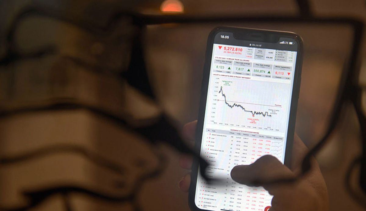 IHSG Senin dibuka menguat 13,04 poin