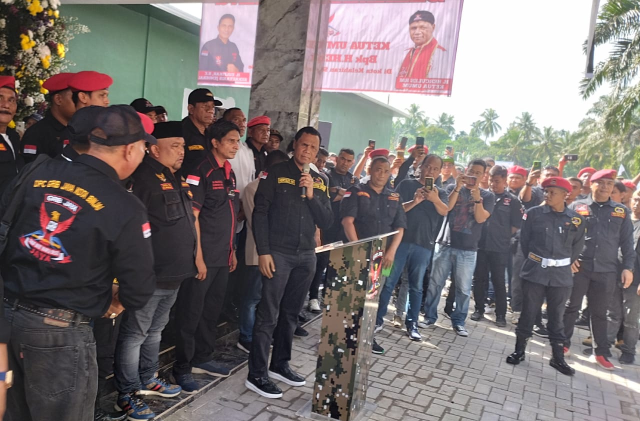 Usai Resmikan Mabes GRIB Jaya Sumut dan Marcopolo Entertainmen, Hari ini Hercules Lantik Pengurus Grib jaya Se Sumatera utara