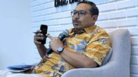Dari Teknik Elektro, Ismail Merangkap Jabatan Kemenkominfo