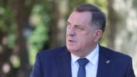 Milorad Dodik Milorad Dodik larang Bosnia Herzegovina bergabung dengan NATO
