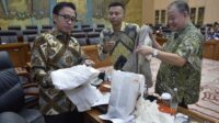 Komisi VII Dengar Masukan API Imbas Tingginya Gelombang PHK di Industri Tekstil