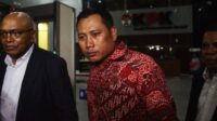 Masuk Daftar Cegah KPK, Petrus : Staf Hasto Dijamin Tak Akan Kabur ke LN