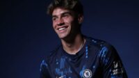Chelsea resmi dapatkan Marc Guiu dari Barcelona