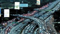 macet Sejumlah Titik di Tol Arah ke Jakarta Macet Pagi Ini