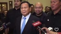 Prabowo Puji Jersey Olimpiade Timnas Indonesia