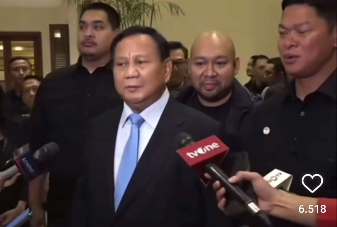 Prabowo Puji Jersey Olimpiade Timnas Indonesia