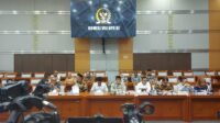 timwas-haji-dpr-menggelar-rapat-evaluasi-terkait-penyelenggaraan-haji-2024-di-komisi-viii-dpr-komplek-parlemen-senayan-jakarta_169 Timwas DPR Sarankan Masa Berlaku Visa Umrah Usai 1 Syawal Tak 90 Hari