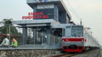 Presiden sebut belum ada rapat soal rencana tarif KRL berbasis NIK