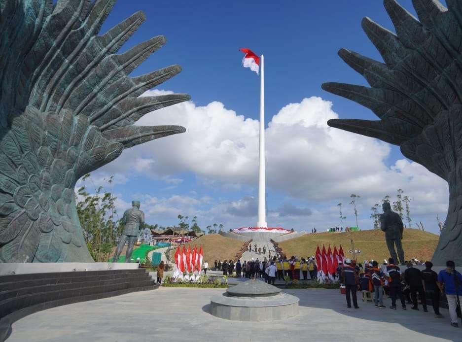 Patung Soekarno-Hatta Ciri Khas Taman Makam Pahlawan IKN