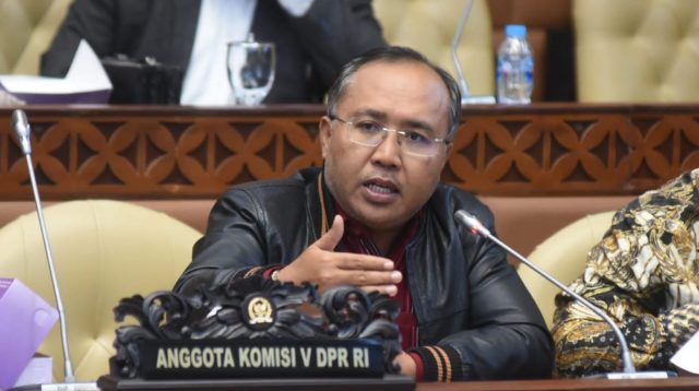 Soroti Progres Jalan Tol & Infrastruktur Transportasi Jelang Upacara HUT RI di IKN