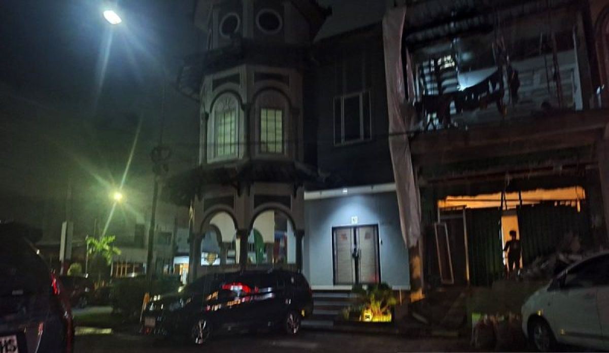 KPK sita 100 perhiasan dan uang Rp4,6 miliar terkait korupsi LPEI