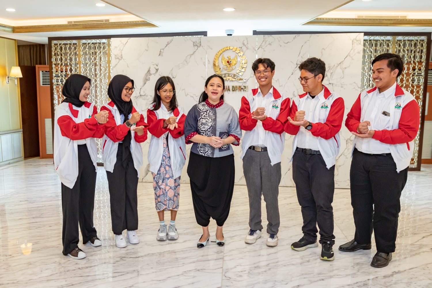 Bertemu Puan, Peserta Parlemen Remaja 2023 Bagikan Pengalaman Sulitnya Jadi ‘Anggota DPR’