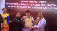 Usai Tri-Bobihoe, KPU Bekasi Terima Pendaftaran Heri-Sholihin