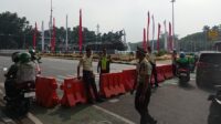 Jalan Medan Merdeka Barat Jakpus Ditutup Jelang Demo Buruh di Patung Kuda