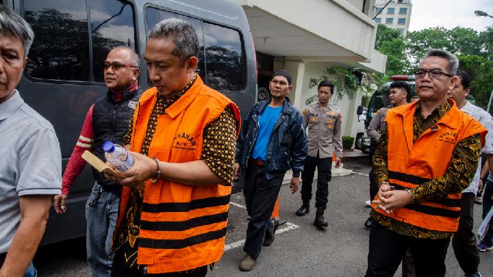 KPK tahan empat tersangka korupsi CCTV Bandung Smart City