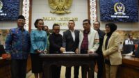 Baleg_DPR_RI_bersama_pemerintah_usai_menyepakati_untuk_melanjutkan_pembahasan_Rancangan_Undang-Undan20240911103524 RUU Wantimpres Lanjut Dibawa ke Rapat Paripurna