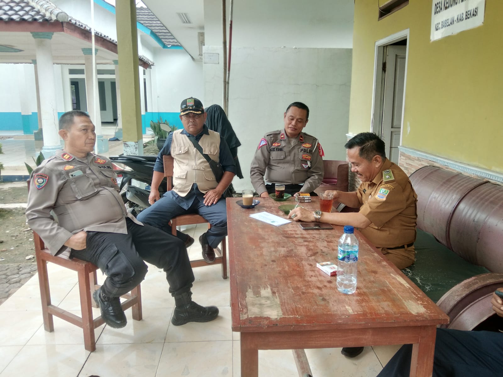 Warga Minta Kepala Desa Kedung Pengawas Transparan Soal Dana Desa