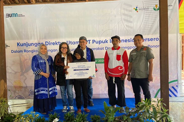 Pupuk Indonesia salurkan phonska plus ke kampung idiot Ponorogo