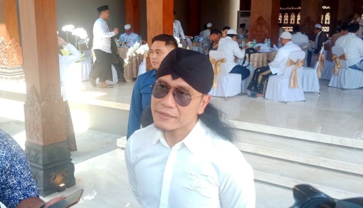 Presiden Jokowi minta pengasuh ponpes kawal transisi pemerintahan baru