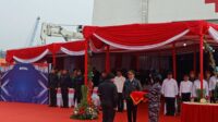 Presiden Jokowi terima penyematan Brevet Hiu Kencana