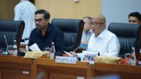 Wakil_Ketua_Komisi_II_DPR_RI_Dony_Maryadi_Oekon__saat_memimpin_Raker_dengan_Menteri_Energi_dan_Sumbe20240912154452 Komisi VII Sepakati Pagu Anggaran Kementerian ESDM 2025
