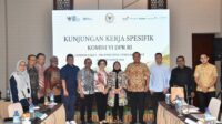 Wakil_Ketua_Komisi_VI_DPR_RI_Mohamad_Hekal_foto_bersama_usai_Kunjungan_Kerja_Spesifik_Komisi_VI_DPR_20240925191424 Komisi VI Berharap Daya Tari Lombok Tidak Bergantung pada Pergelaran MotoGP