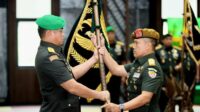 KSAD Pimpin Sertijab Pangdam Siliwangi dan Pangdam Pattimura