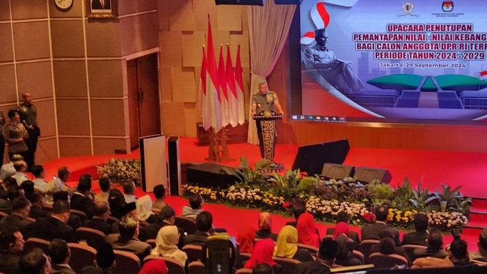 271 Anggota DPR Terpilih Tuntaskan Pembekalan Lemhannas, Ada Once-Nafa Urbach