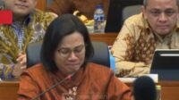 Sri Mulyani Menangis di Banggar DPR Sambil Ucapkan Pamit , Disambut Tepuk Tangan Legislator
