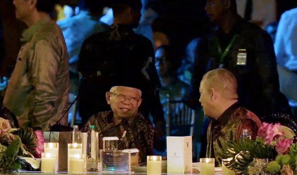 Wapres jamu delegasi ISF santap malam di Monas