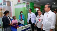 Presiden-RSUD-Suma-Barat.jpeg Presiden minta fasilitas kesehatan ditingkatkan tinjau RSUD Waikabubak