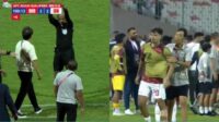 Pengamat: wasit mengecewakan tapi evaluasi internal perlu dilakukan